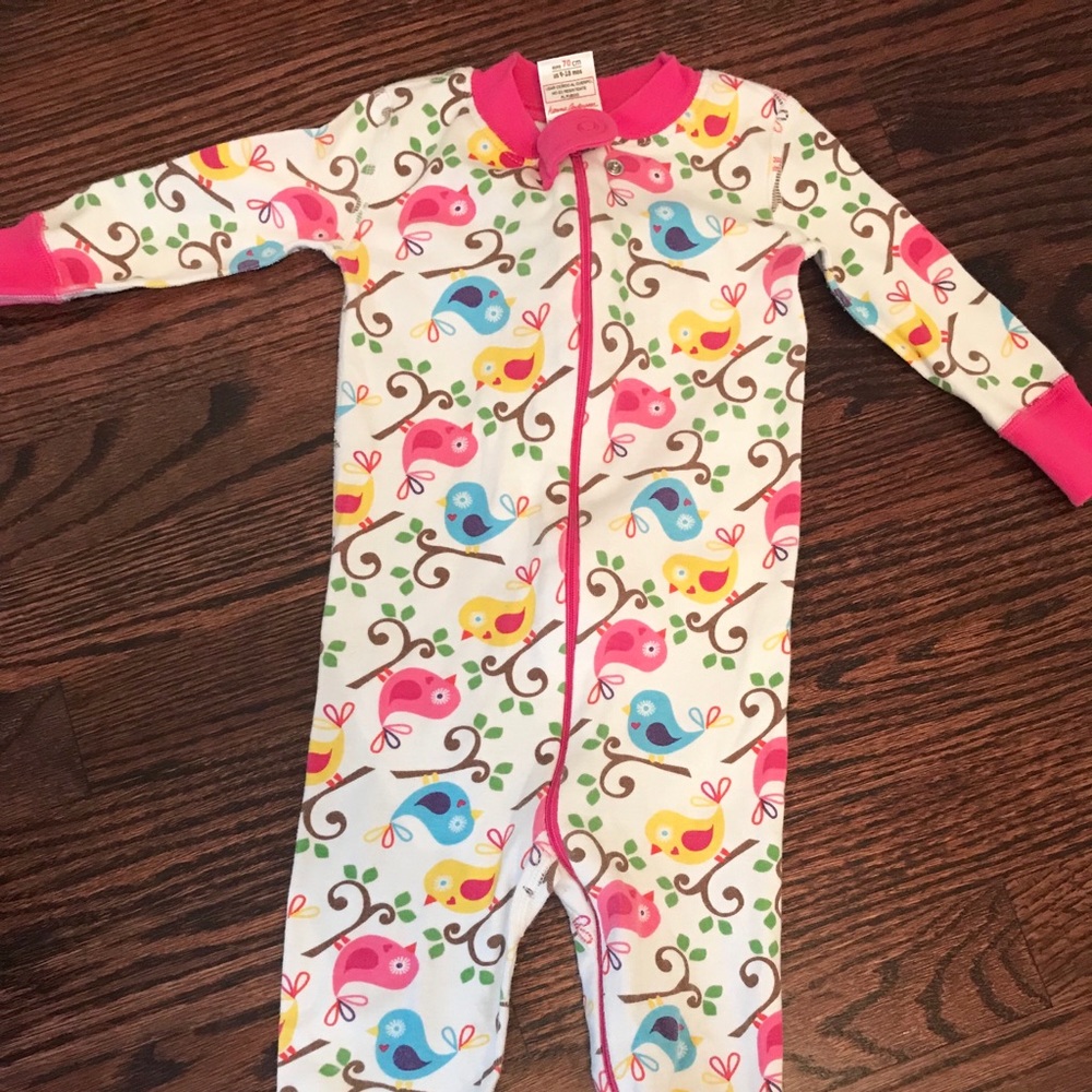 Set of 2 Hanna Andersson pajamas 12-18m